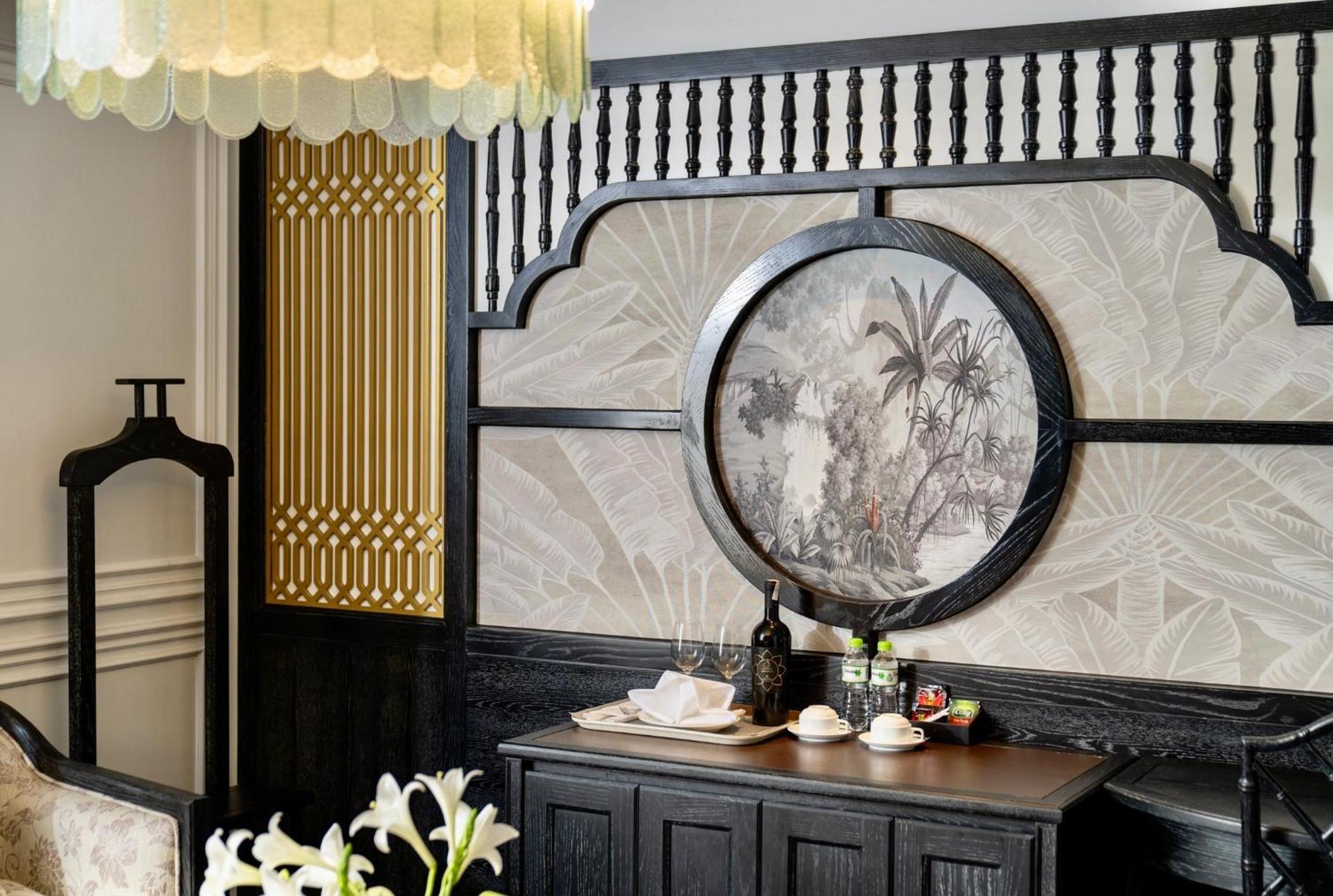 Luxe Paradise Premium Hotel Pham Hong Thai — Photos 3